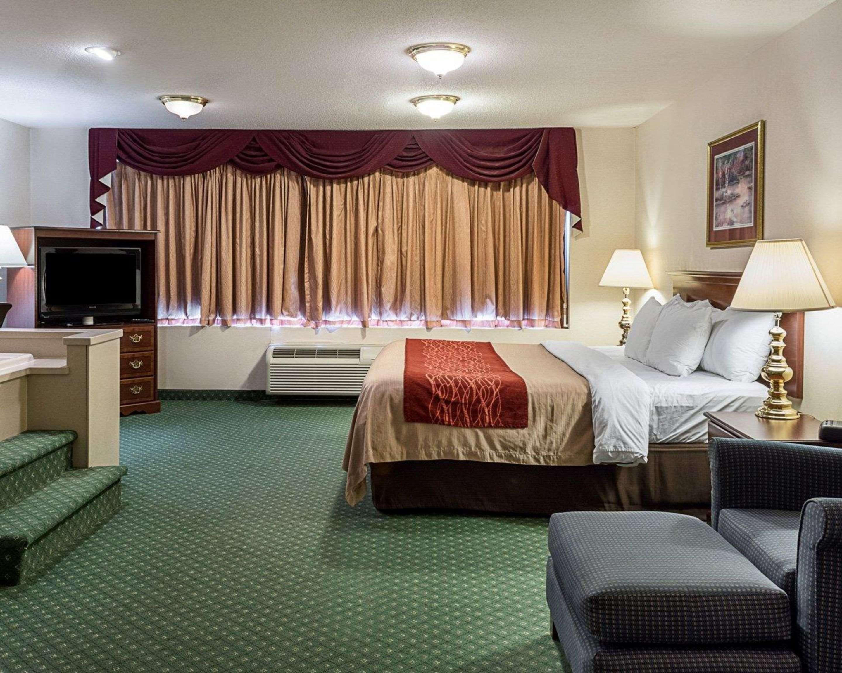 Holiday Inn Express - Gloucester, An Ihg Hotel Экстерьер фото