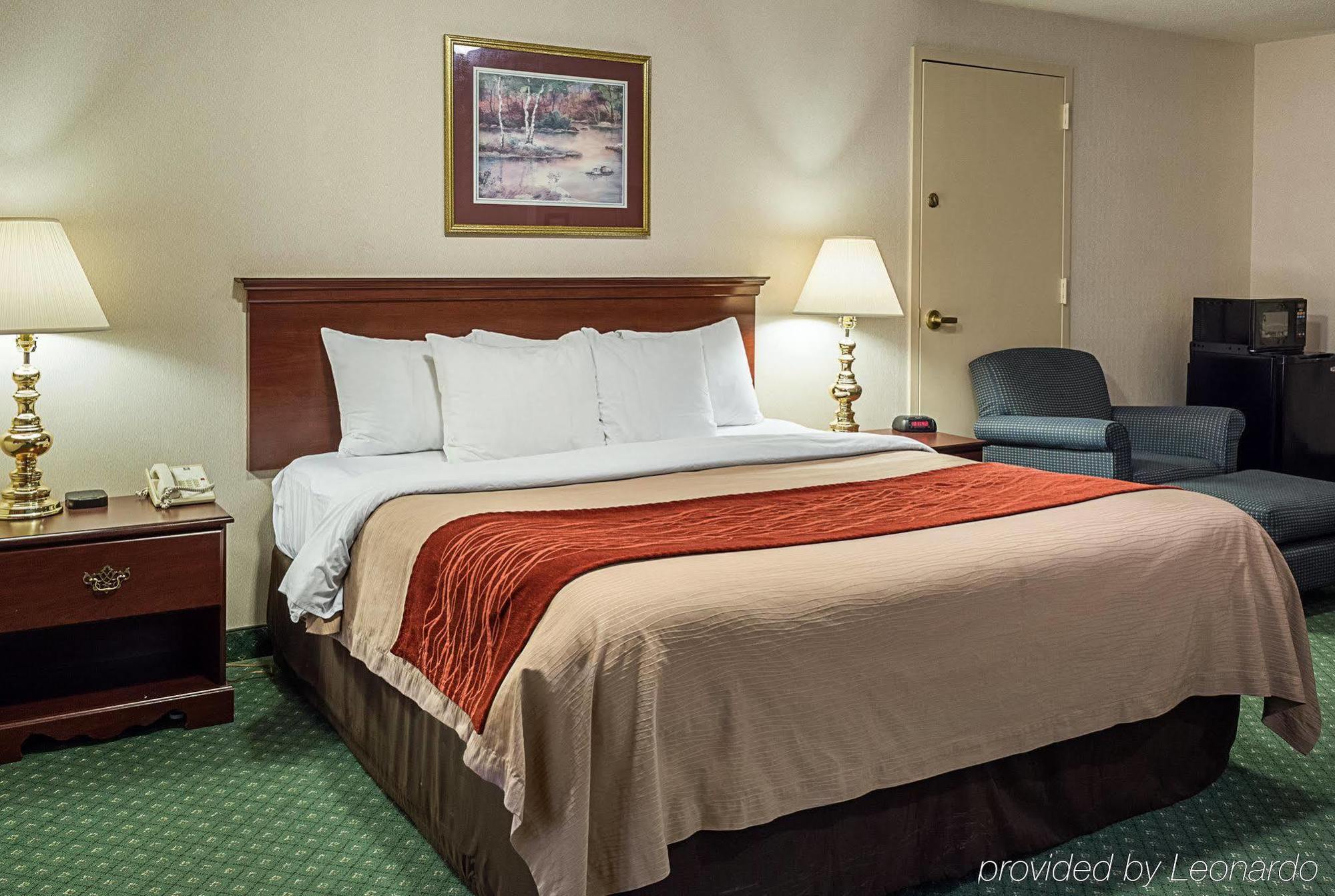 Holiday Inn Express - Gloucester By Ihg Экстерьер фото